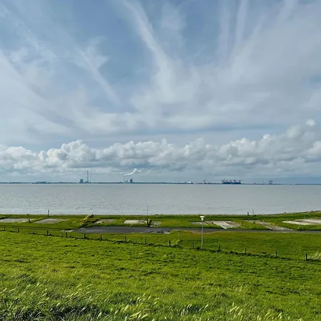 Apartment Doppelhaushaelfte In Burhave