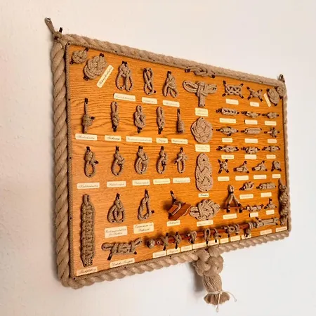 Apartment Doppelhaushaelfte In