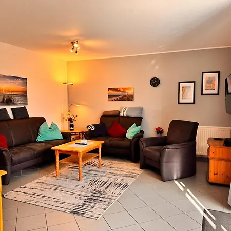 Doppelhaushaelfte In Apartment *