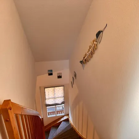 Doppelhaushaelfte In Burhave