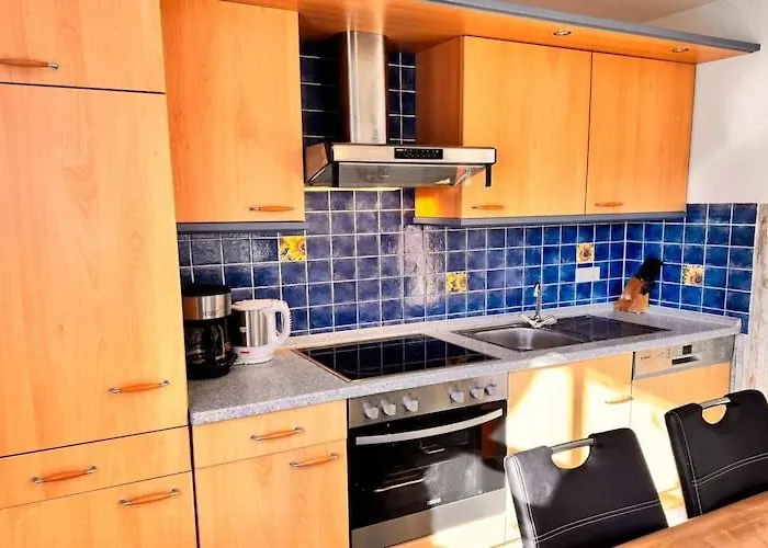 Apartman Doppelhaushaelfte In *