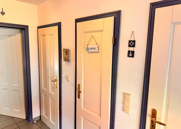 Doppelhaushaelfte In Apartman