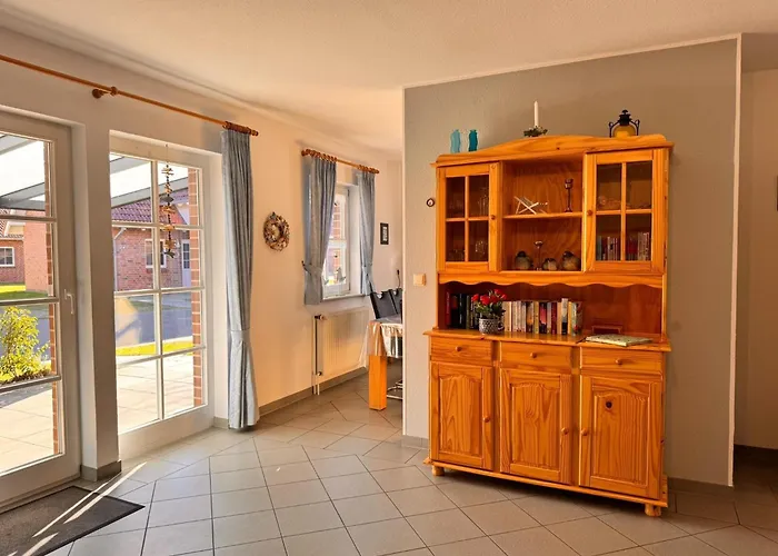 Apartman Doppelhaushaelfte In *